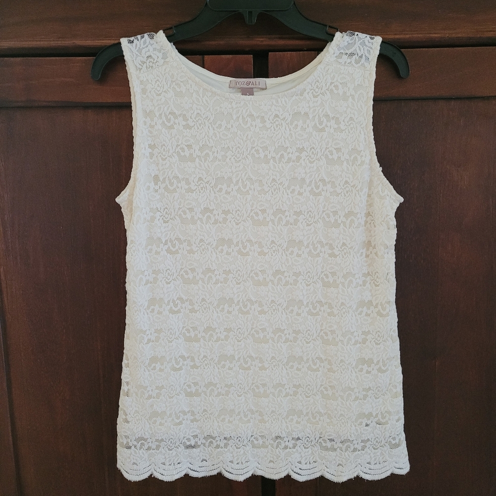 Lace Button Back Tank